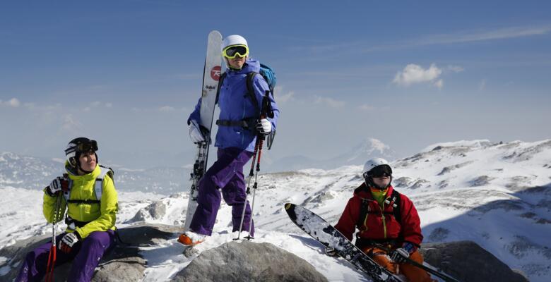 Skitourengeher am Gipfel des Dachsteins